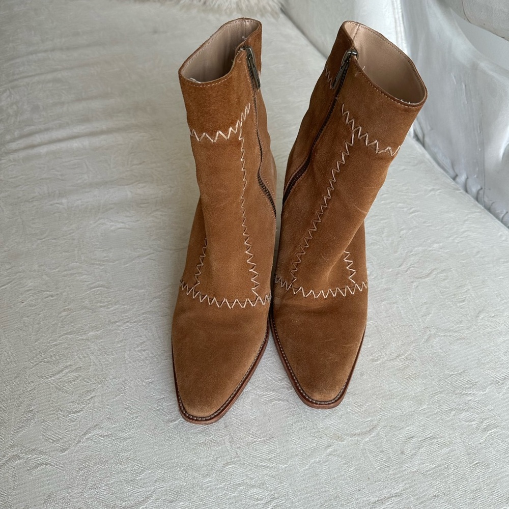 Spell Zephyr Ankle Boots - Picture 3 of 8